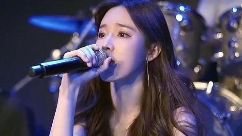 千万女网红爆料视频播放,揭秘千万女网红爆款视频背后的秘密  第3张